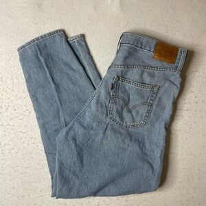 Levis High Rise Tapered Mom Jeans Light Wash Blue Denim Womens Size 31